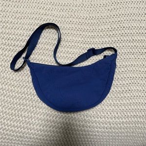 Uniqlo Round Mini Shoulder Bag